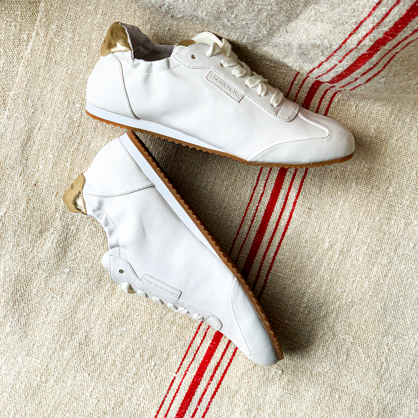 cherrichella Asana Sneaker - White